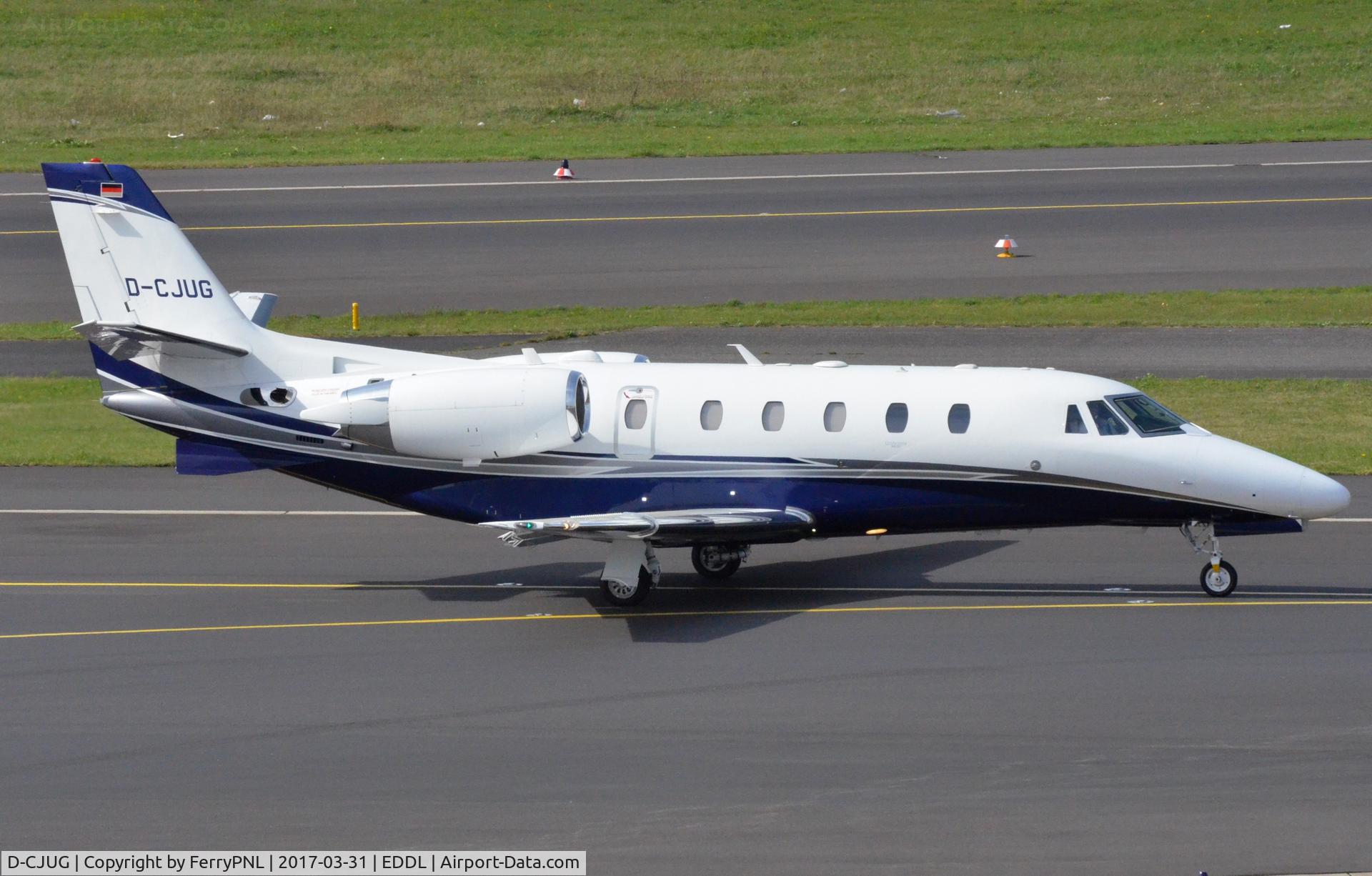 D-CJUG, 2016 Cessna 560XLS Citation Excel + C/N 560-6206, Excel+ taxying for departure