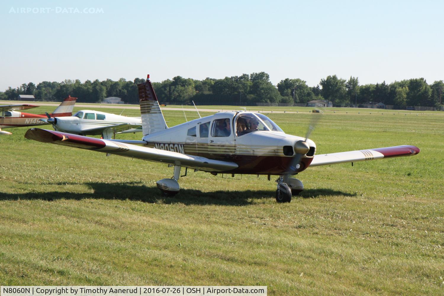 N8060N, 1968 Piper PA-28-140 C/N 28-25309, 1968 Piper PA-28-140, c/n: 28-25309