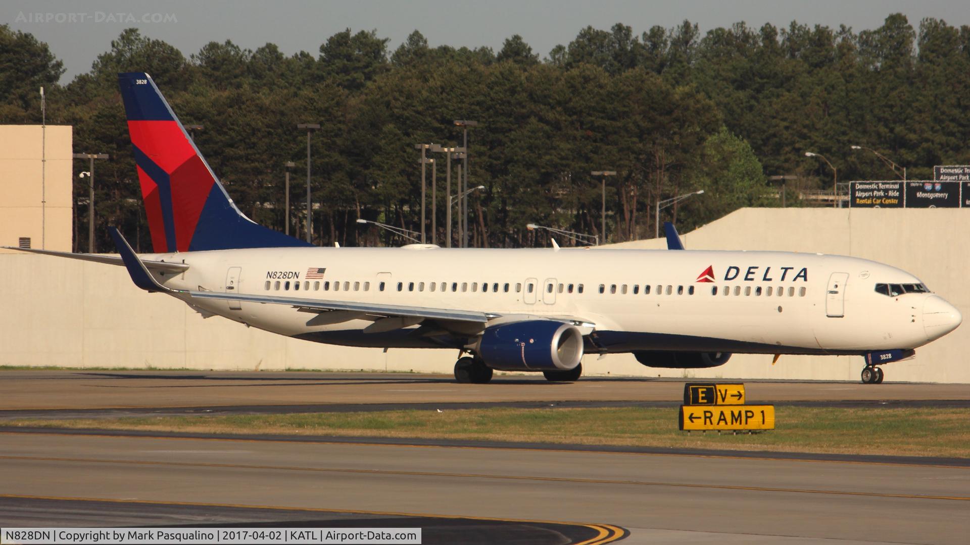 N828DN, 2014 Boeing 737-932/ER C/N 31939, Boeing 737-900ER