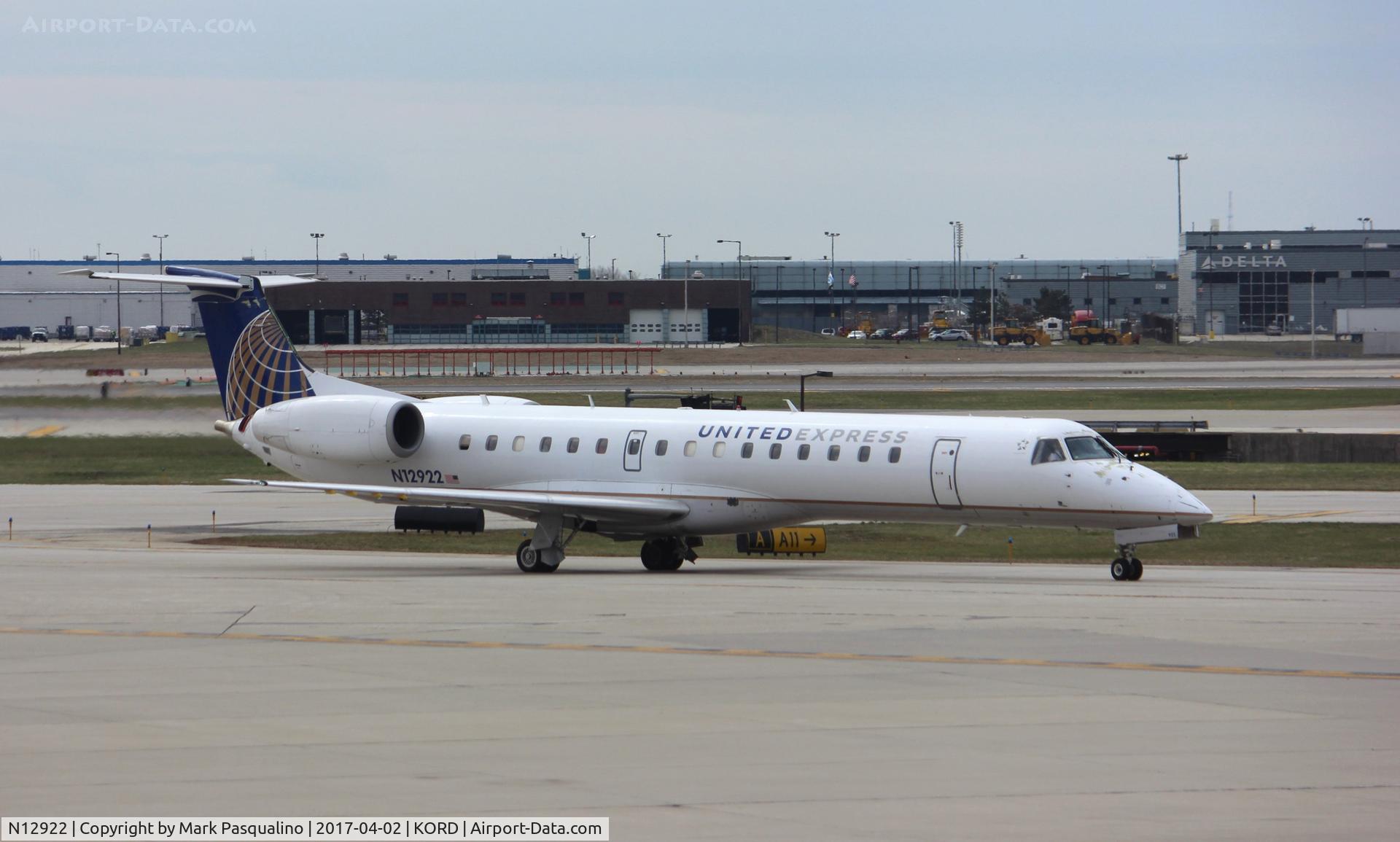 N12922, 2000 Embraer ERJ-145LR (EMB-145LR) C/N 145338, EMB-145LR
