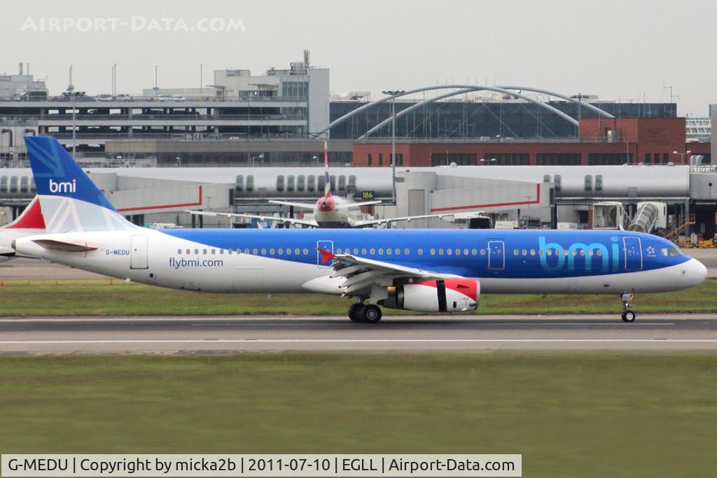 G-MEDU, 2009 Airbus A321-231 C/N 3926, Taxiing