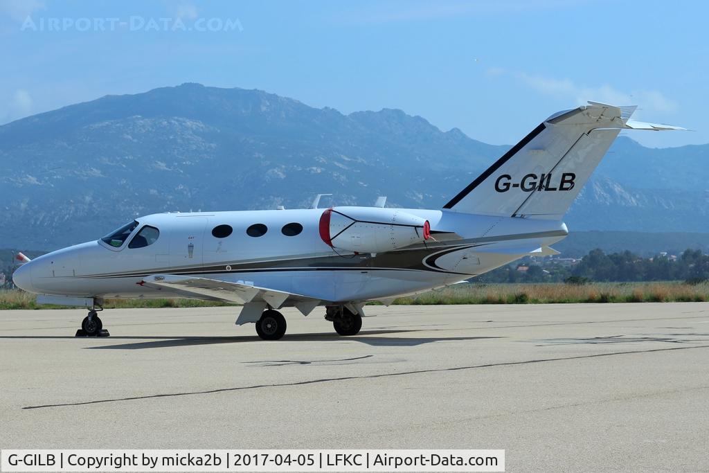 G-GILB, 2009 Cessna 510 Citation Mustang C/N 510-0241, Parked