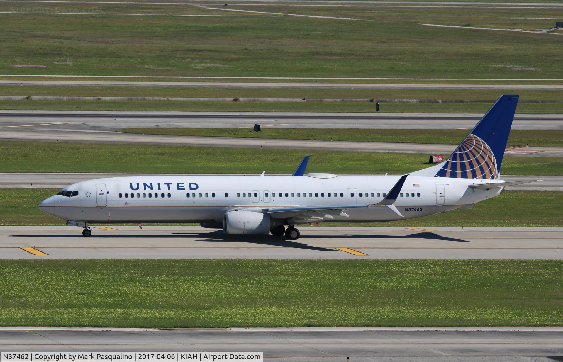 N37462, 2012 Boeing 737-924/ER C/N 37207, Boeing 737-900ER