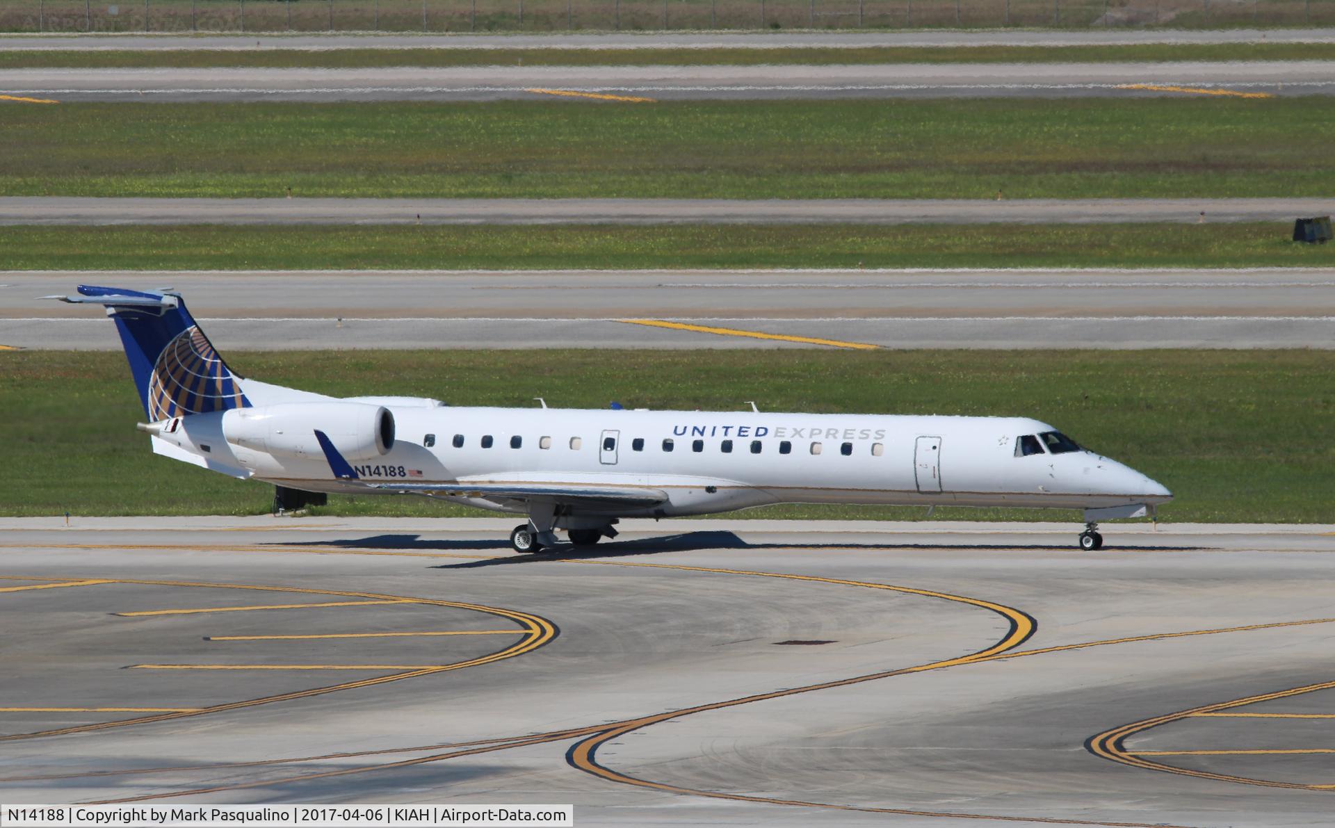 N14188, 2005 Embraer ERJ-145XR (EMB-145XR) C/N 14500929, EMB-145XR