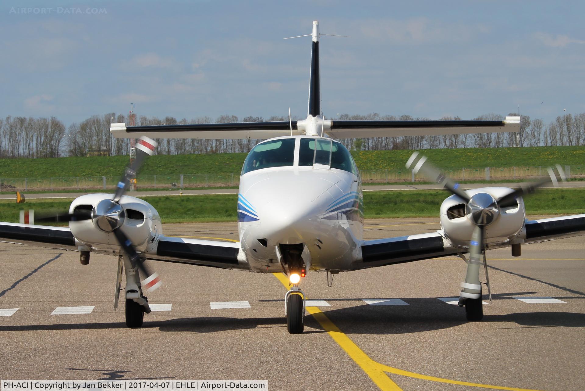 PH-ACI, Cessna T303 Crusader C/N T30300236, Lelystad Airport