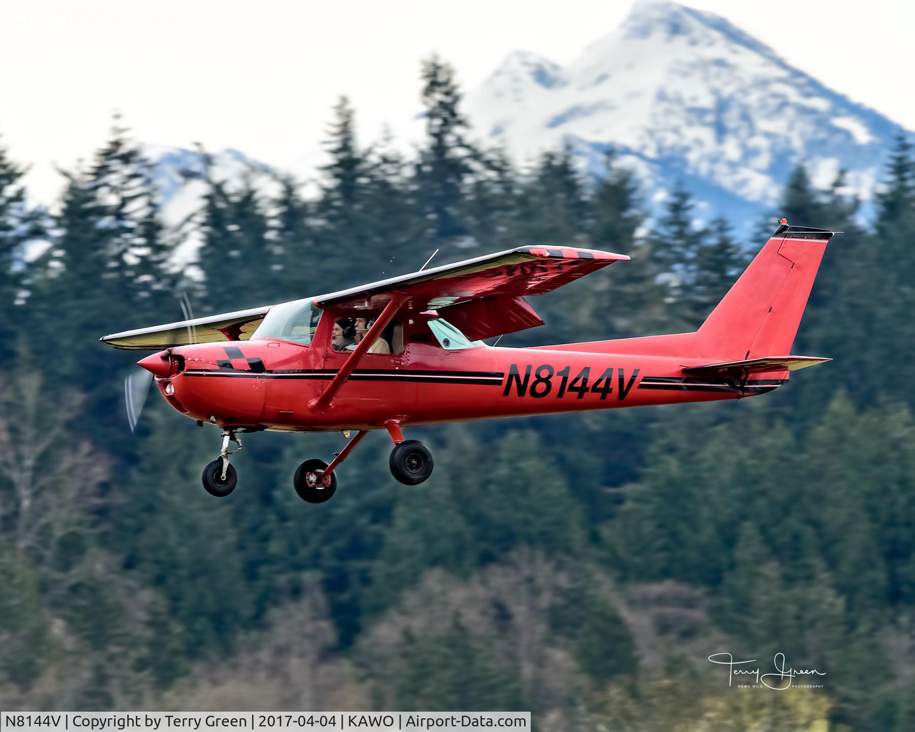 N8144V, 1974 Cessna A150M Aerobat C/N A1500540, KAWO