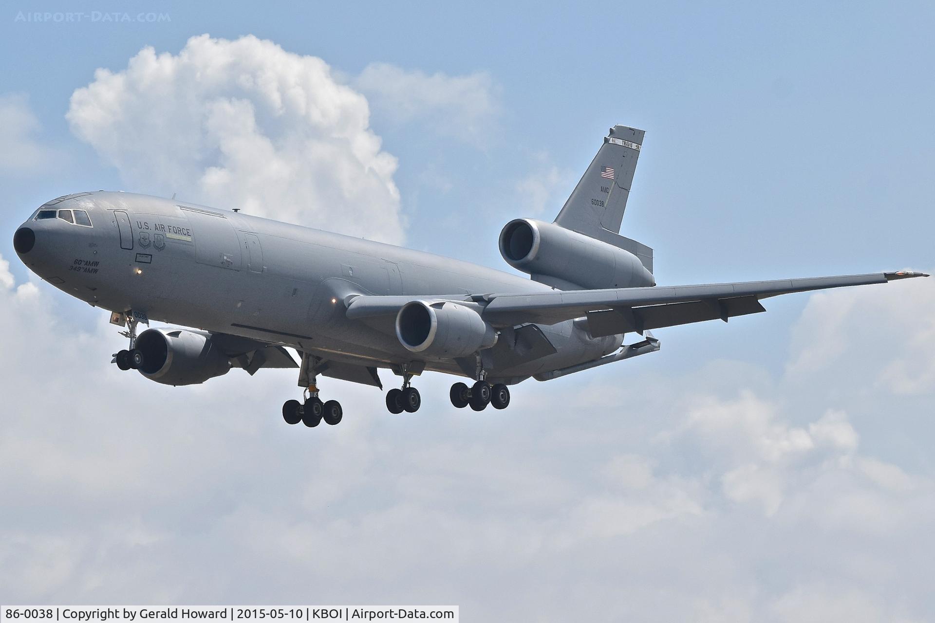 86-0038, 1986 McDonnell Douglas KC-10A Extender C/N 48251, On final approach for RWY 28L. 60th AMW, Travis AFB, CA.