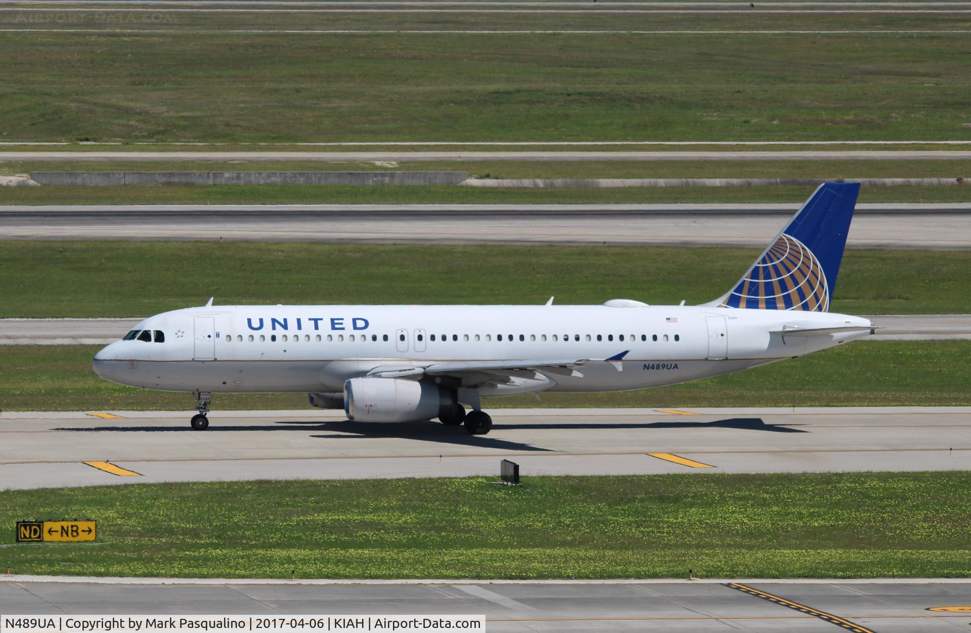 N489UA, 2002 Airbus A320-232 C/N 1702, Airbus A320