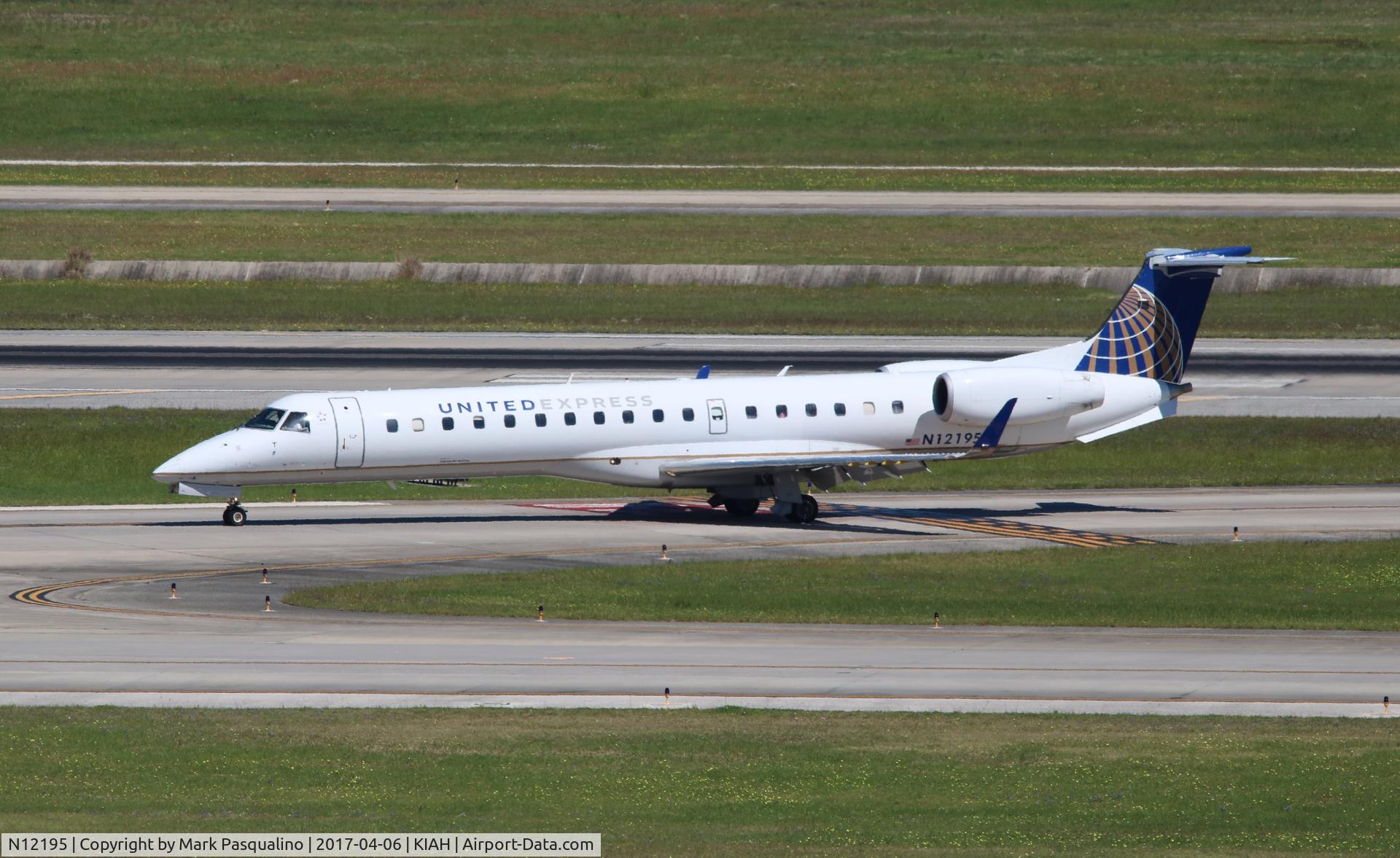 N12195, 2005 Embraer ERJ-145XR (EMB-145XR) C/N 14500943, EMB-145XR