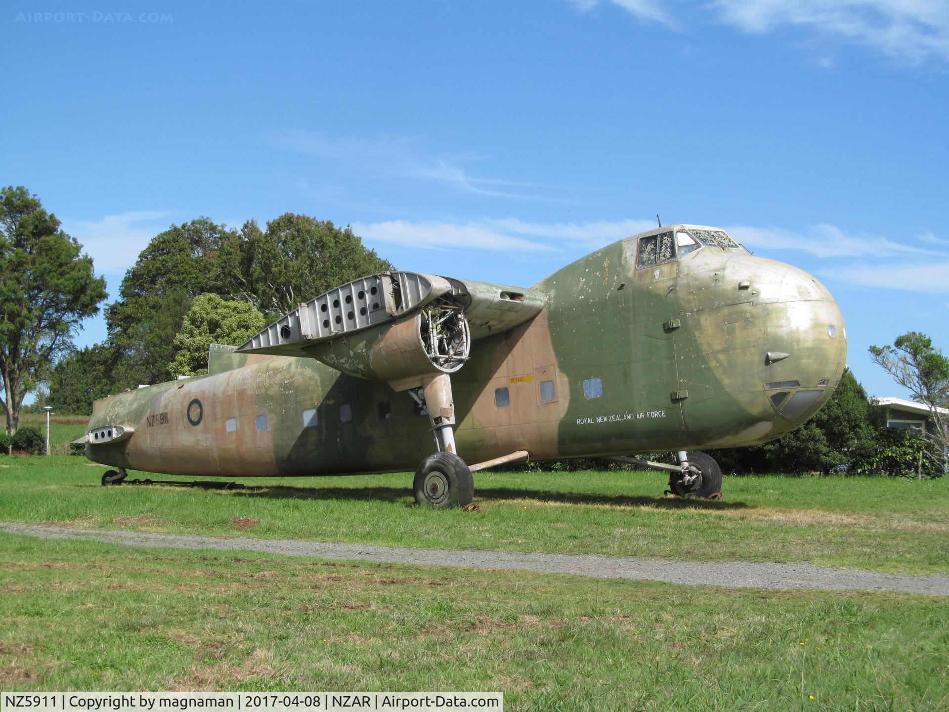 NZ5911, Bristol 170 Freighter Mk.31M C/N 13135, now wings have been removed too prior to export back to UK