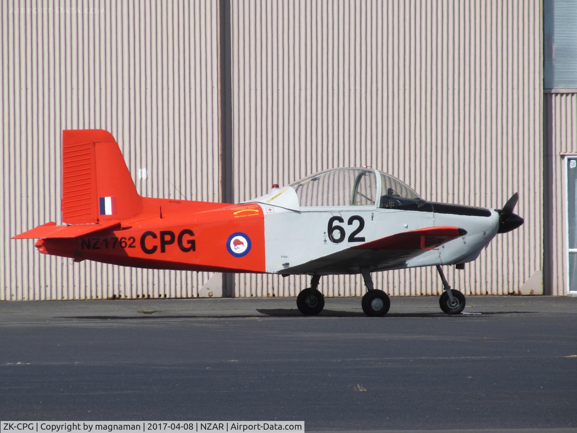 ZK-CPG, 1970 AESL Airtourer T6 C/N A552, in sunny NZ