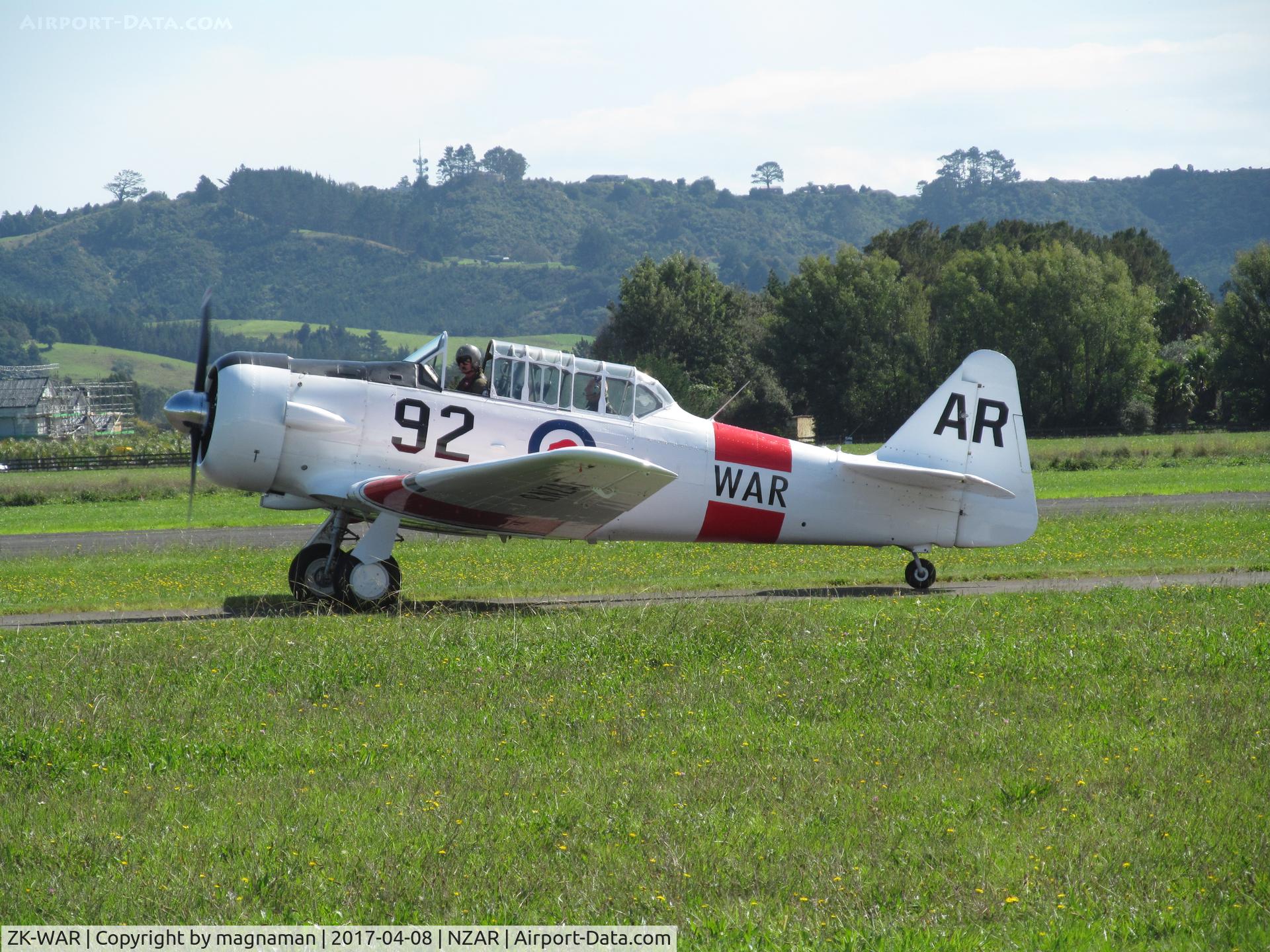 ZK-WAR, North American AT-6D Harvard III C/N 88-16506 (42-84725), in new colour scheme