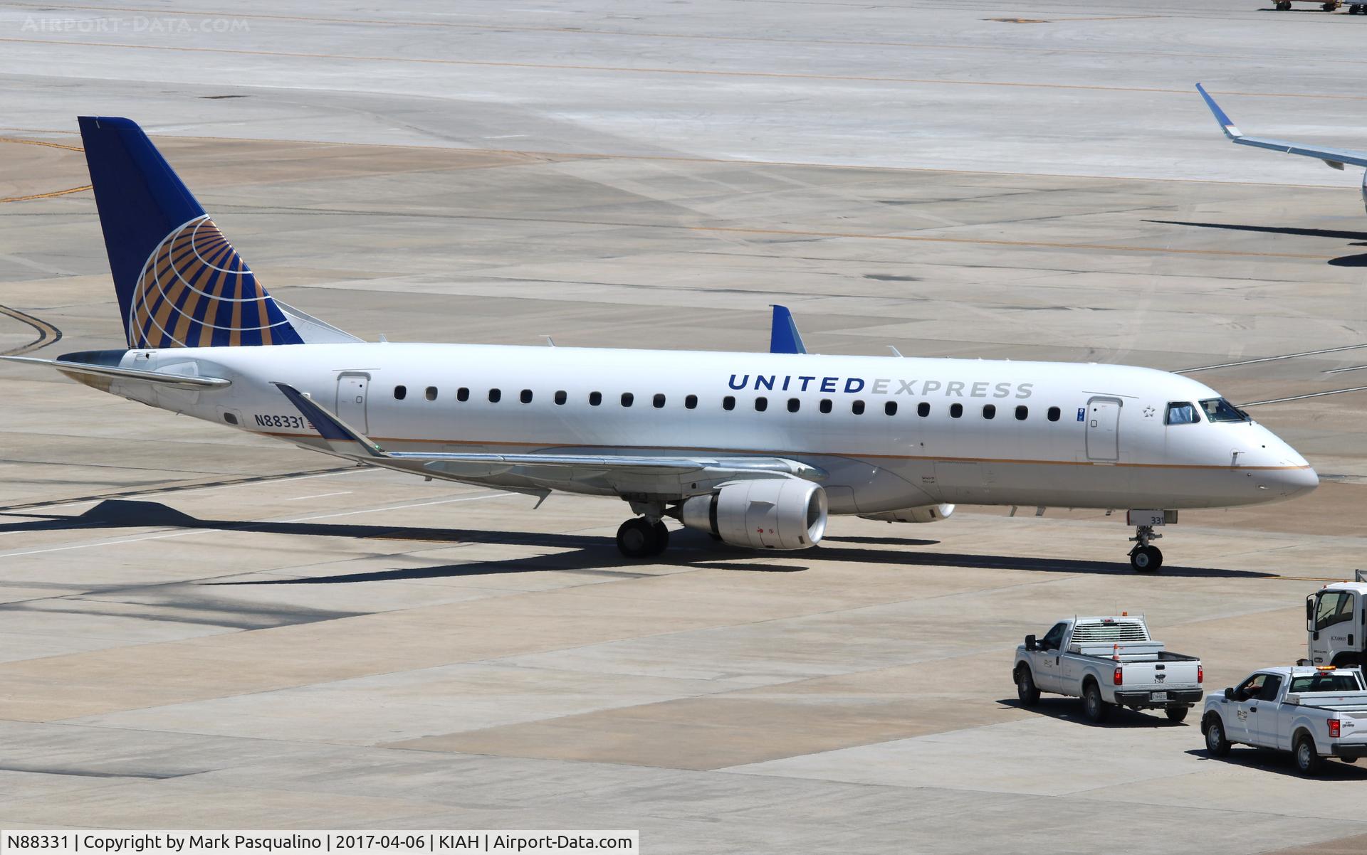 N88331, 2015 Embraer 175LR (ERJ-170-200LR) C/N 17000530, ERJ 170-200 LR