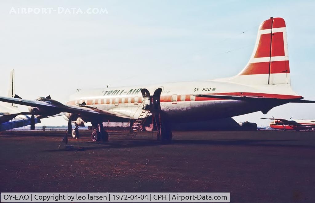 OY-EAO, 1951 Douglas DC-6B C/N 43274, Copenhagen 4.4.1972