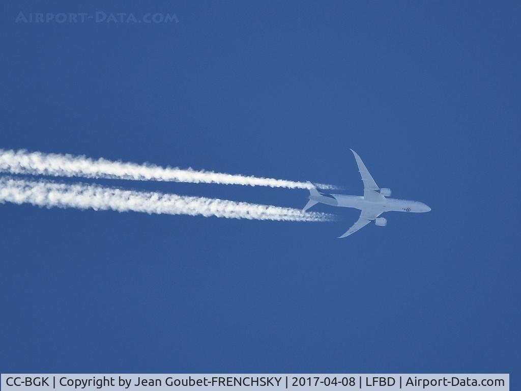CC-BGK, 2016 Boeing 787-9 Dreamliner C/N 38474, LAN704 Madrid to Francfort level 380