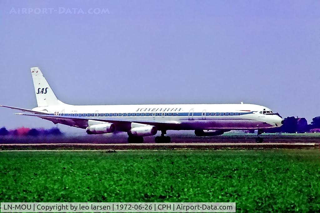 LN-MOU, 1968 Douglas DC-8-63 C/N 45923, Copenhagen 26.6.1972