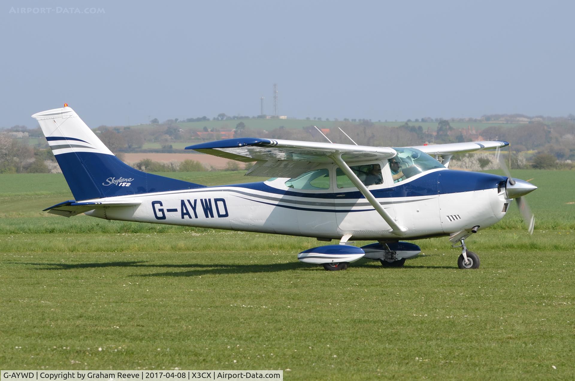G-AYWD, 1971 Cessna 182N Skylane C/N 182-60468, Just landed at Northrepps.