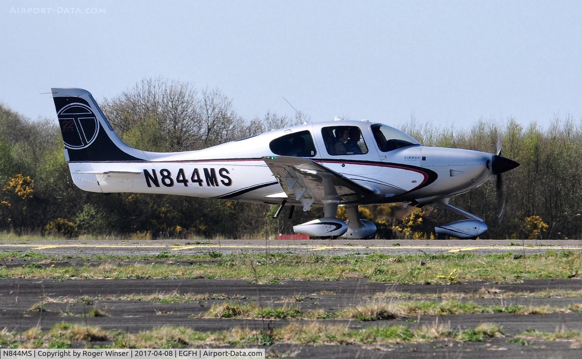 N844MS, 2013 Cirrus SR22T C/N 0630, Visiting Cirrus SR22.