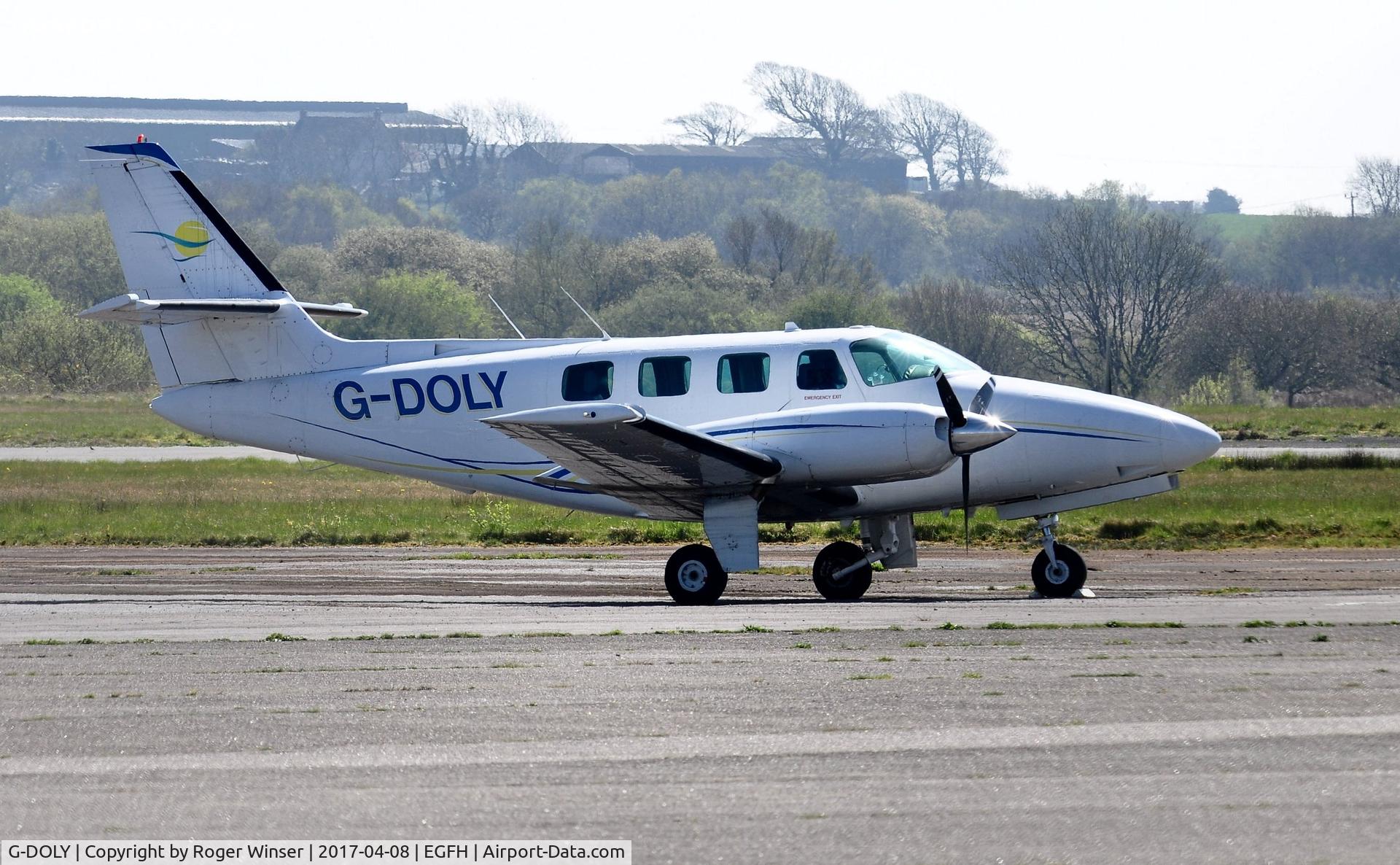 G-DOLY, 1982 Cessna T303 Crusader C/N T303-00107, Visiting Cessna Crusader operated by KW Aviation Ltd.