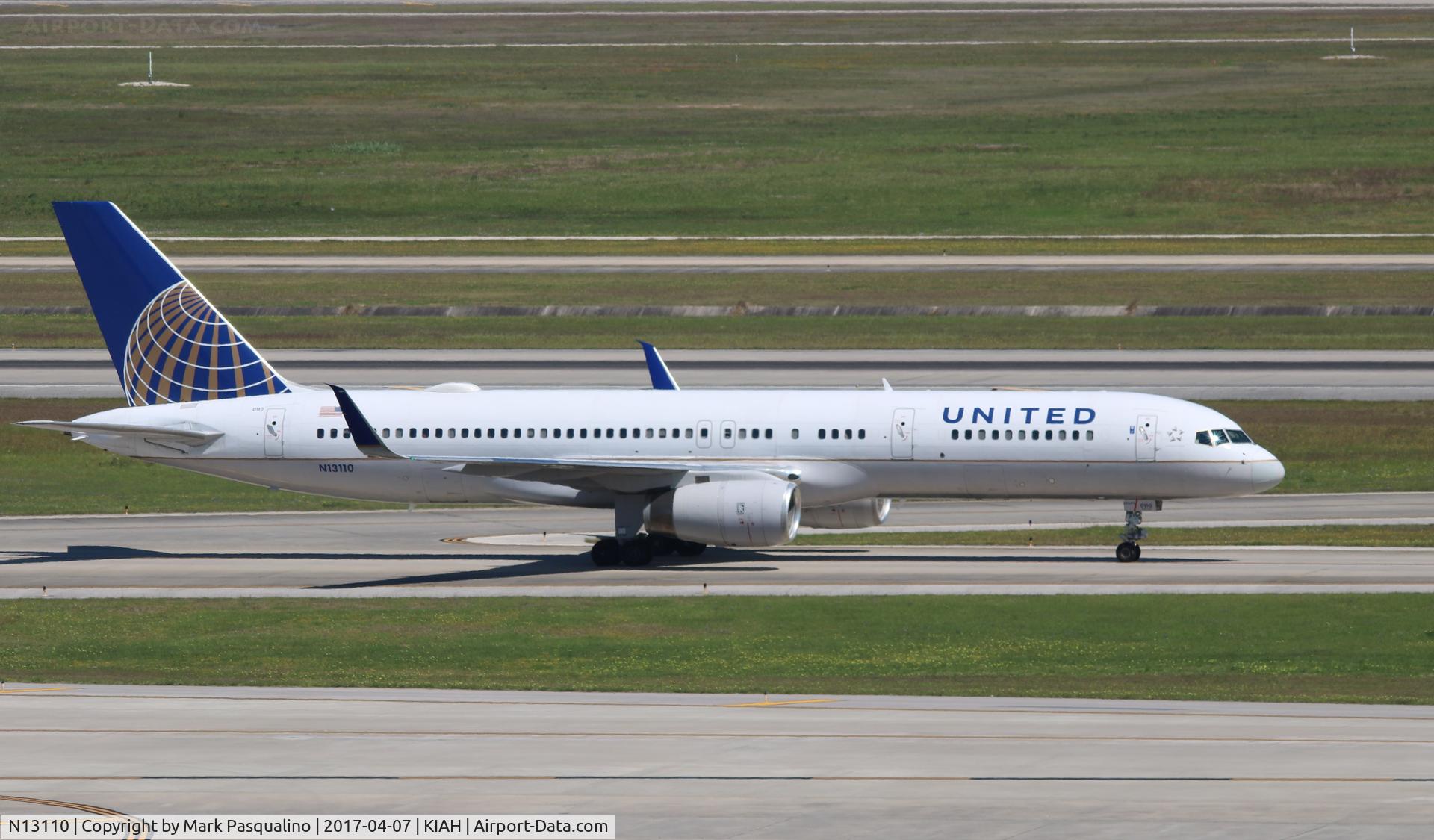 N13110, 1994 Boeing 757-224 C/N 27300, Boeing 757-200