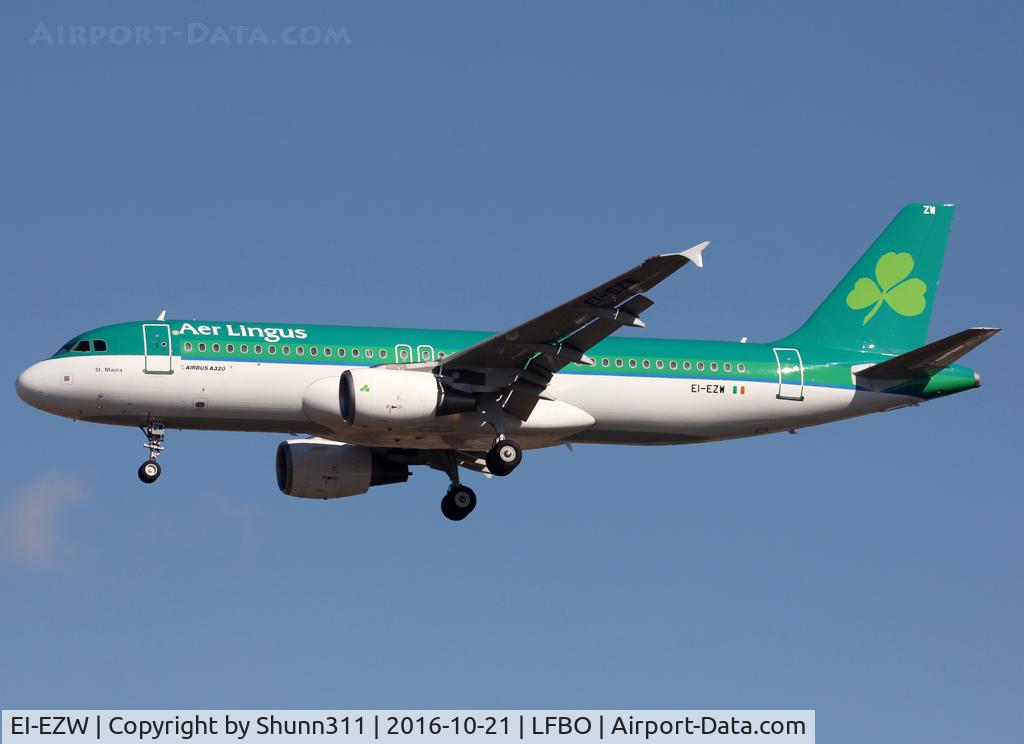 EI-EZW, 2003 Airbus A320-214 C/N 1983, Landing rwy 32L