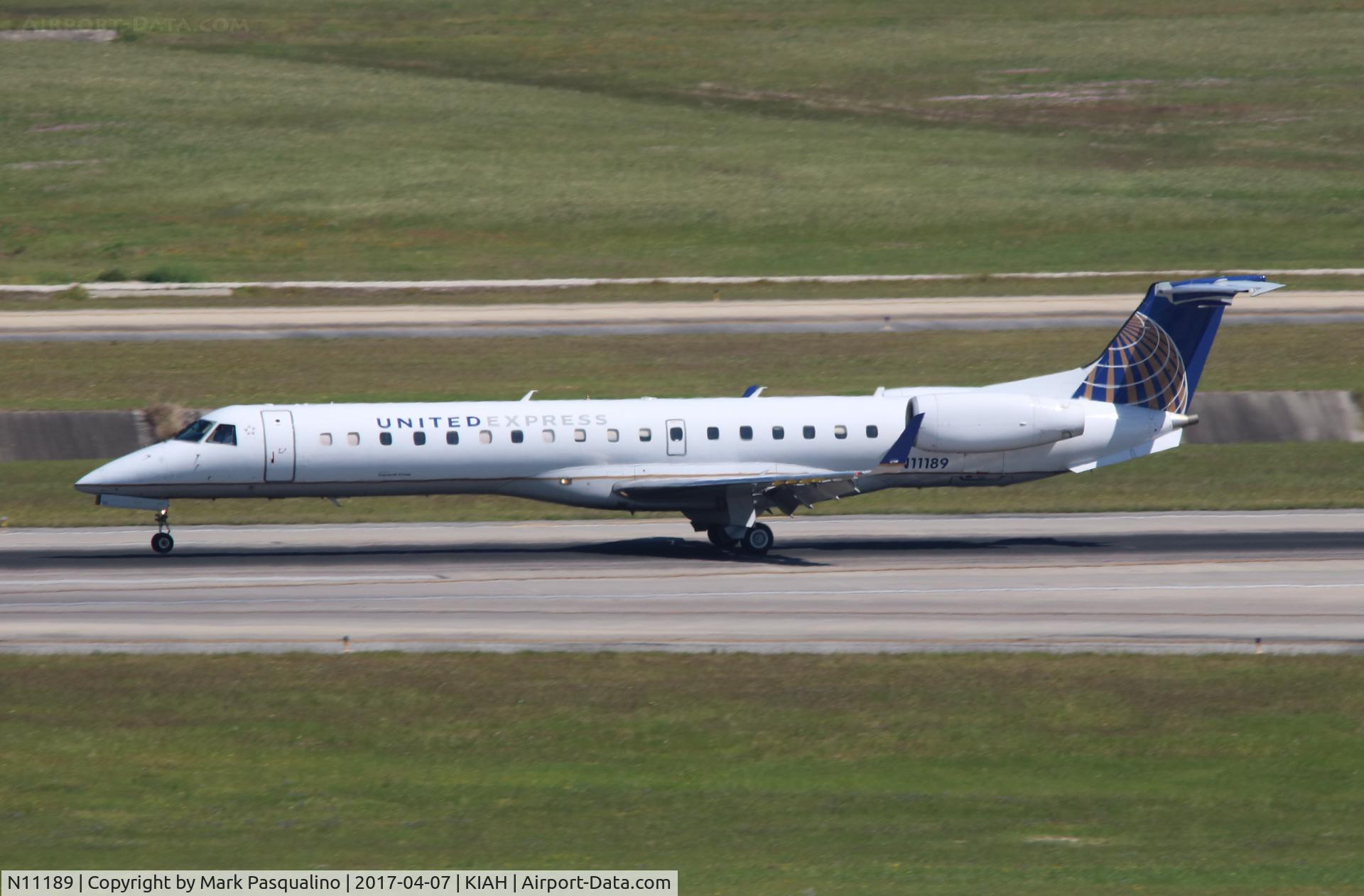 N11189, 2005 Embraer ERJ-145XR (EMB-145XR) C/N 14500931, EMB-145XR