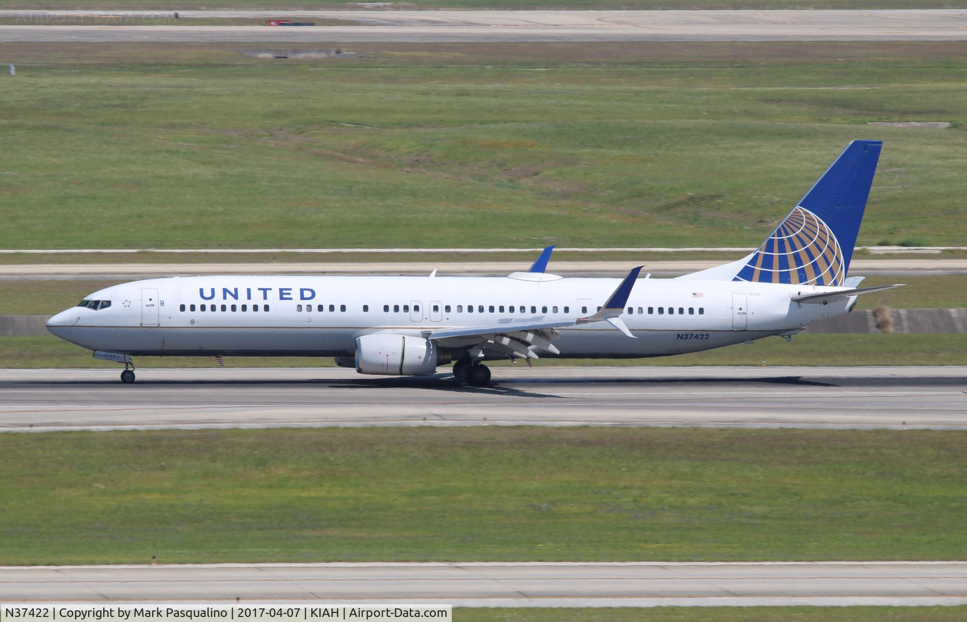 N37422, 2008 Boeing 737-924/ER C/N 31620, Boeing 737-900ER