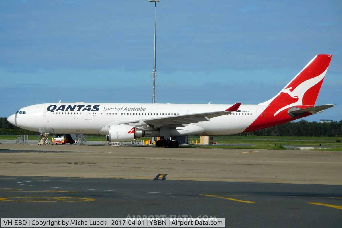 VH-EBD, 2003 Airbus A330-201 C/N 0513, At Brisbane