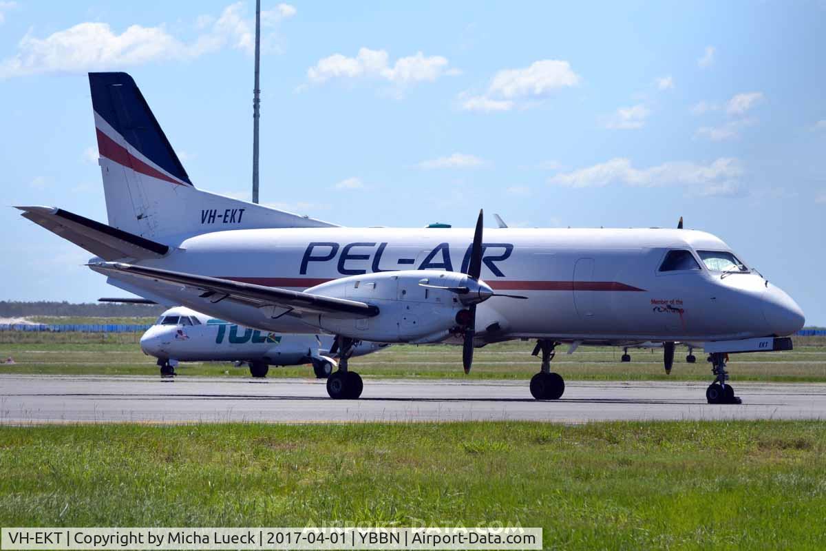 VH-EKT, 1987 Saab 340A C/N 340A-085, At Brisbane