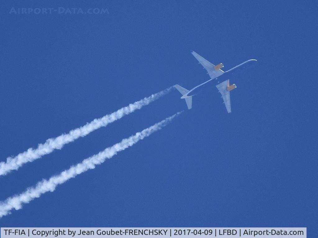 TF-FIA, 2000 Boeing 757-256 C/N 29310, Reykjavik (KEF)	to Alicante (ALC) FI1582, level 360