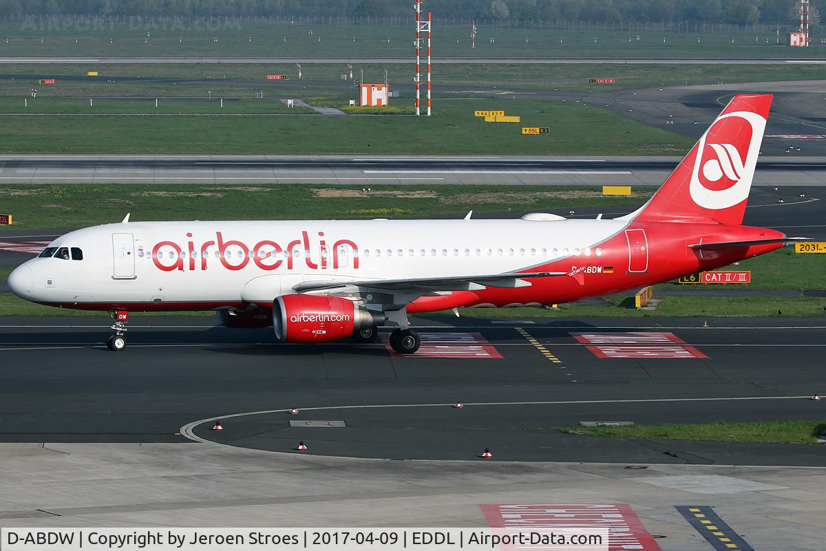D-ABDW, 2009 Airbus A320-214 C/N 3945, Dusseldorf Airport