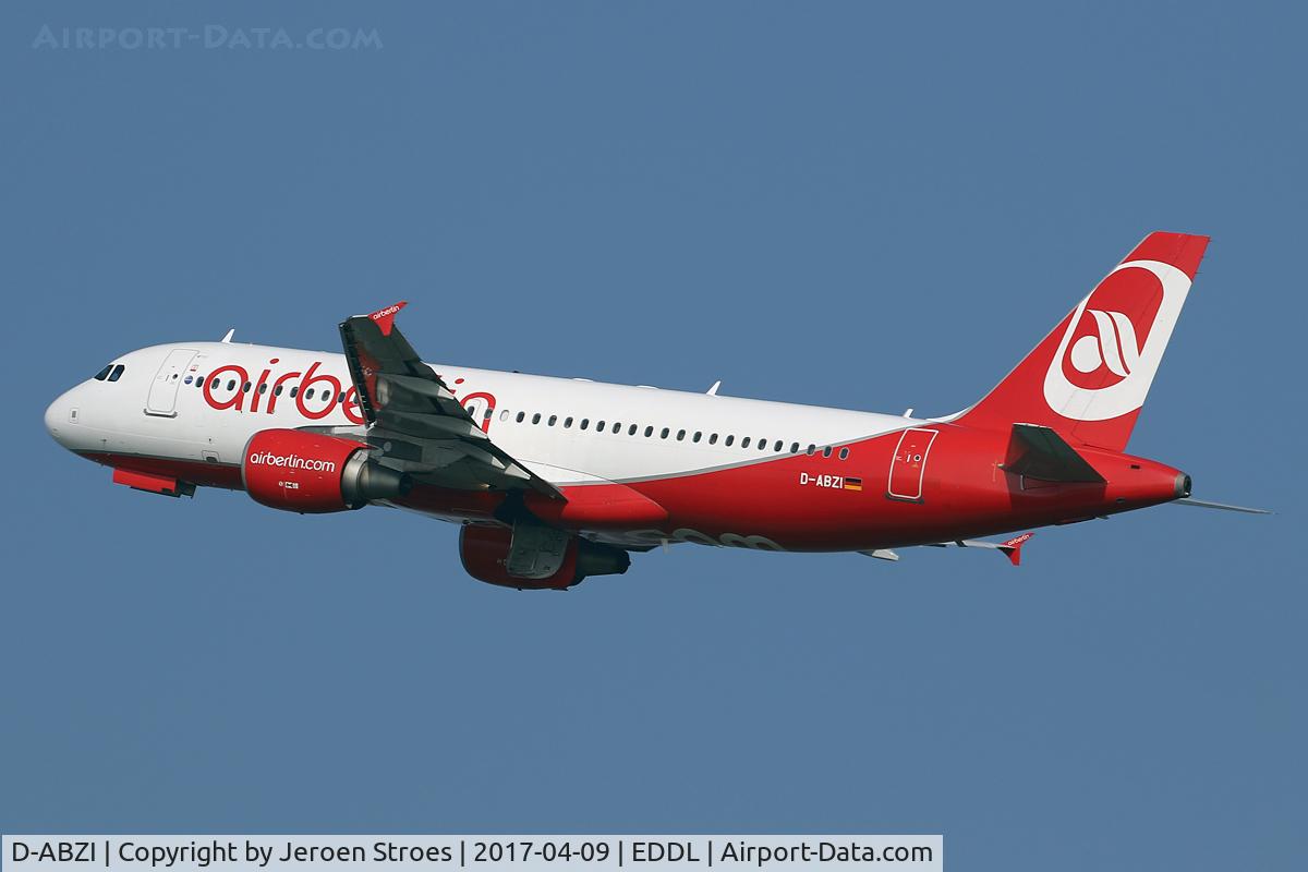 D-ABZI, 2007 Airbus A320-216 C/N 3328, Dusseldorf Airport