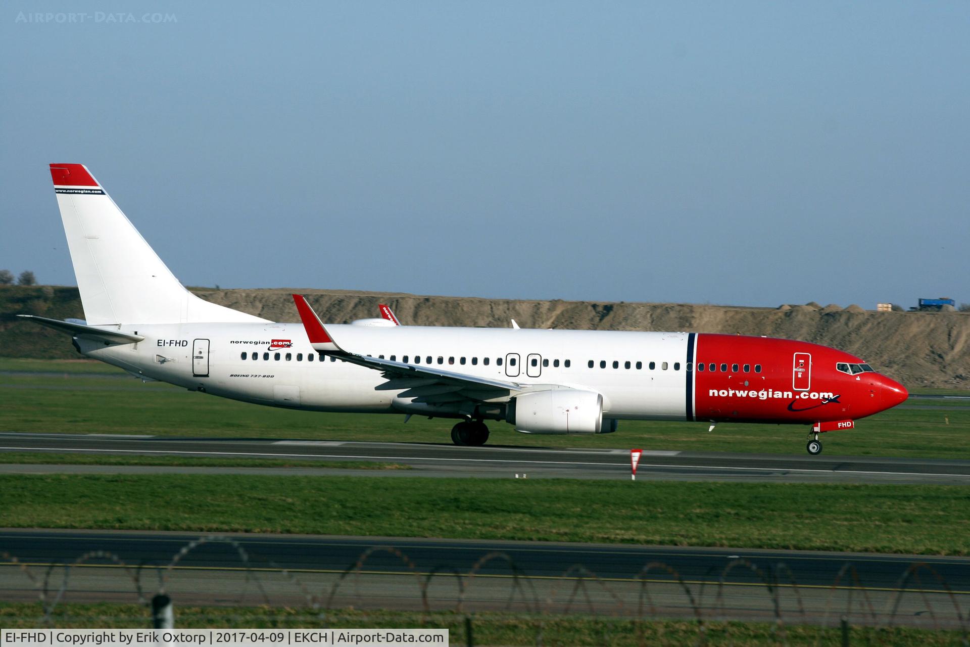 EI-FHD, 2012 Boeing 737-8JP C/N 39011, EI-FHD taking off rw 22R