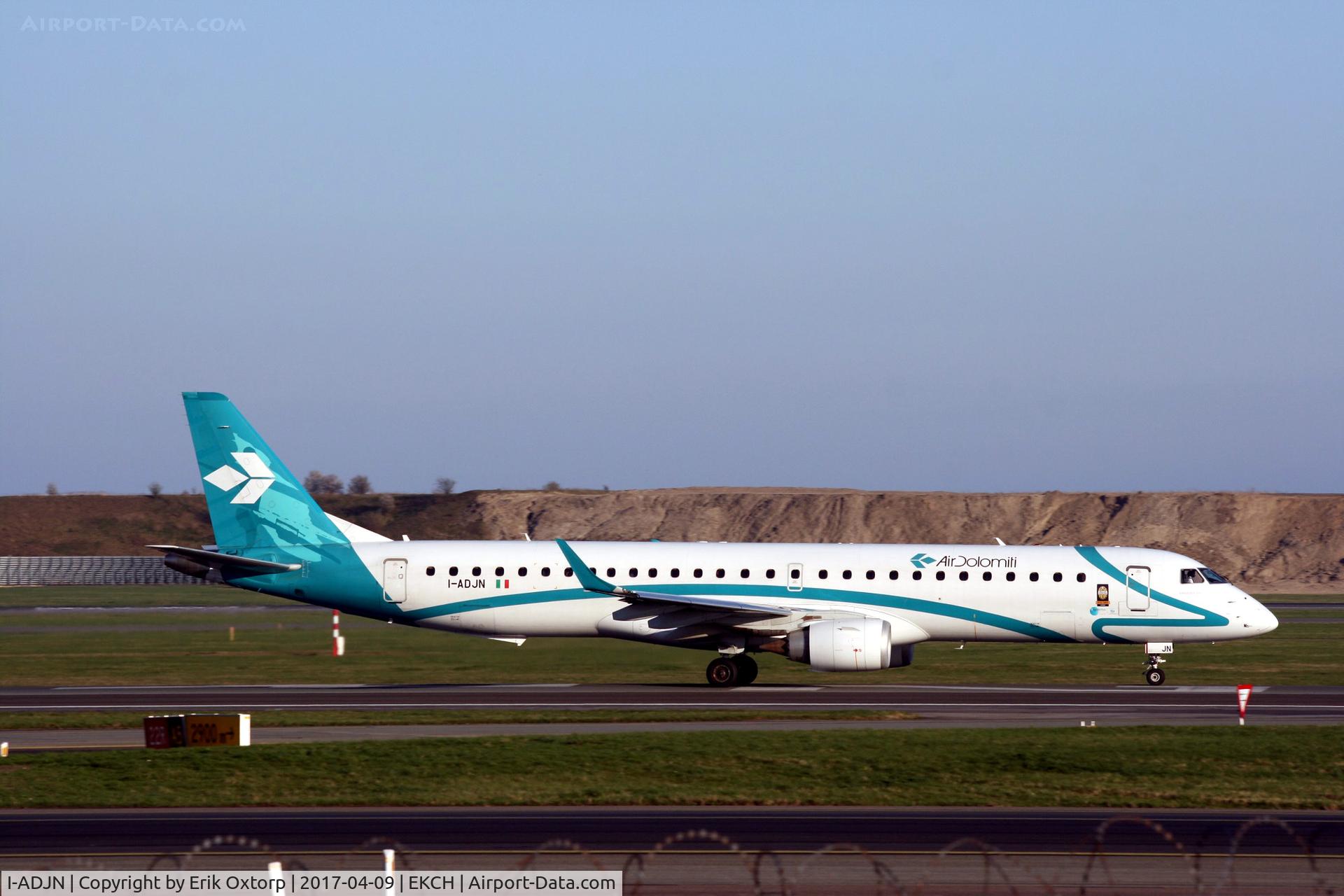 I-ADJN, 2009 Embraer 195LR (ERJ-190-200LR) C/N 19000270, I-ADJN taking off rw 22R