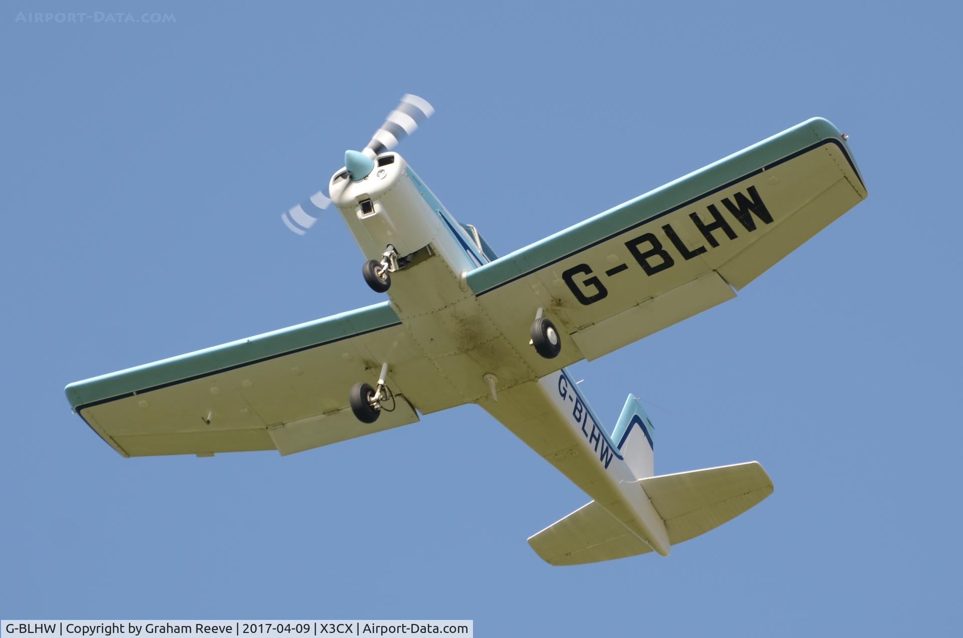 G-BLHW, 1980 Varga 2150A Kachina C/N VAC-161-80, Departing from Northrepps.