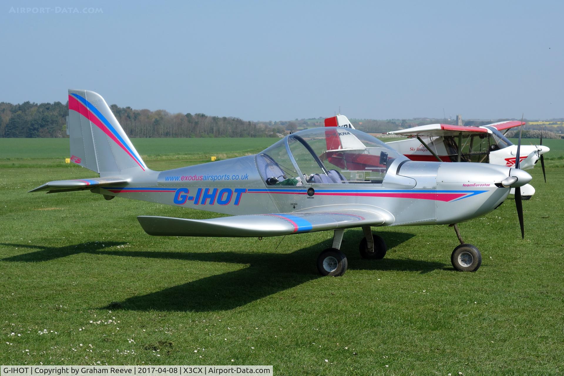 G-IHOT, 2004 Cosmik EV-97 TeamEurostar UK C/N 2007, Parked at Northrepps.