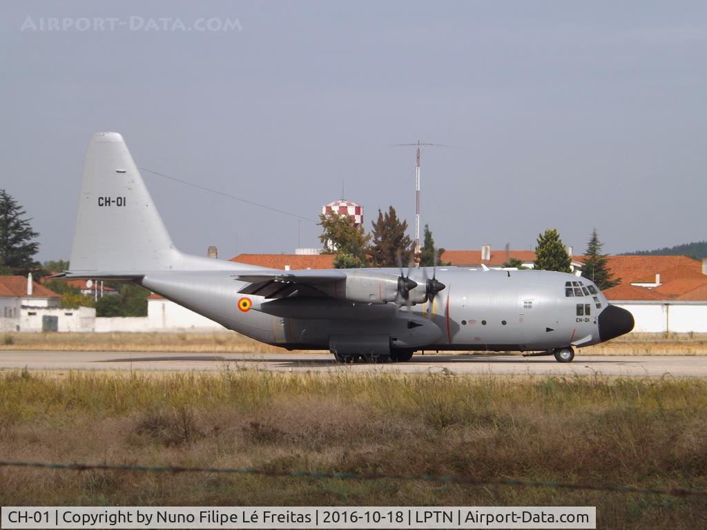 CH-01, 1971 Lockheed C-130H Hercules C/N 382-4455, Landing.