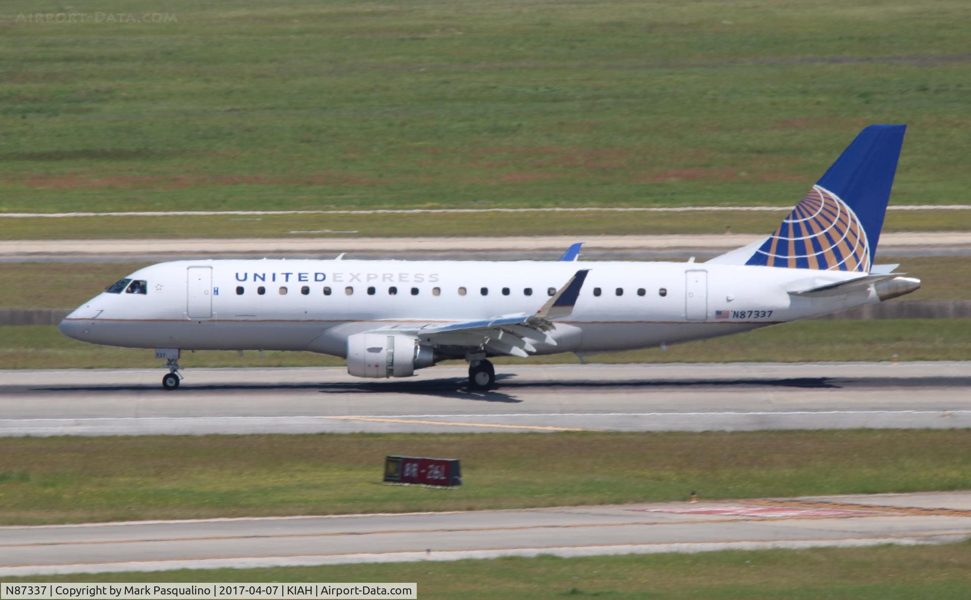 N87337, 2016 Embraer 175LR (ERJ-170-200LR) C/N 17000512, ERJ 170-200 LR