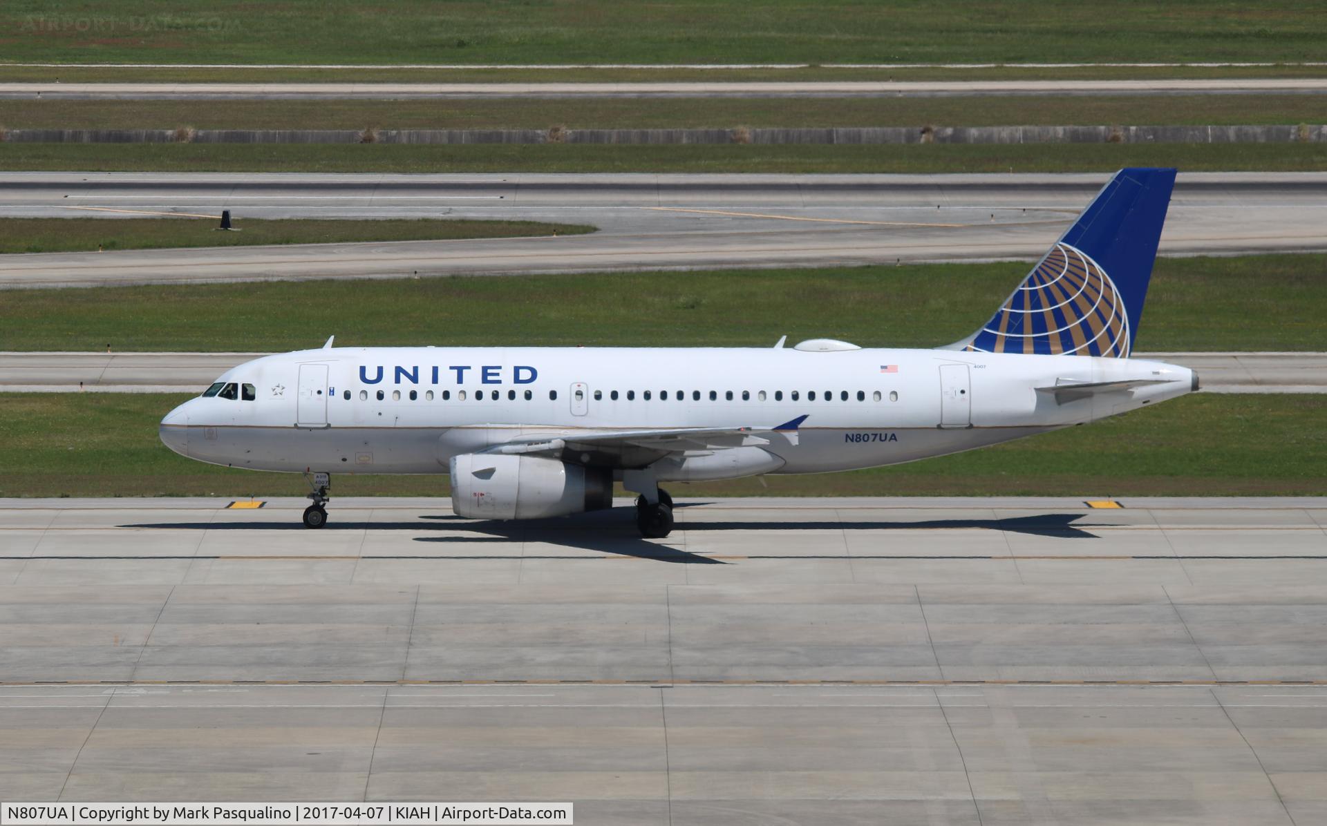 N807UA, 1998 Airbus A319-131 C/N 798, Airbus A319