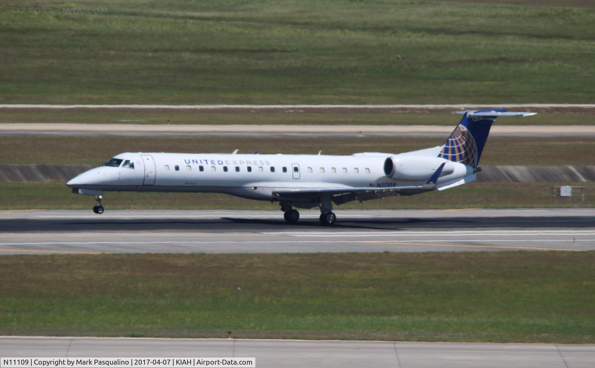 N11109, 2002 Embraer ERJ-145XR (EMB-145XR) C/N 145657, EMB-145XR