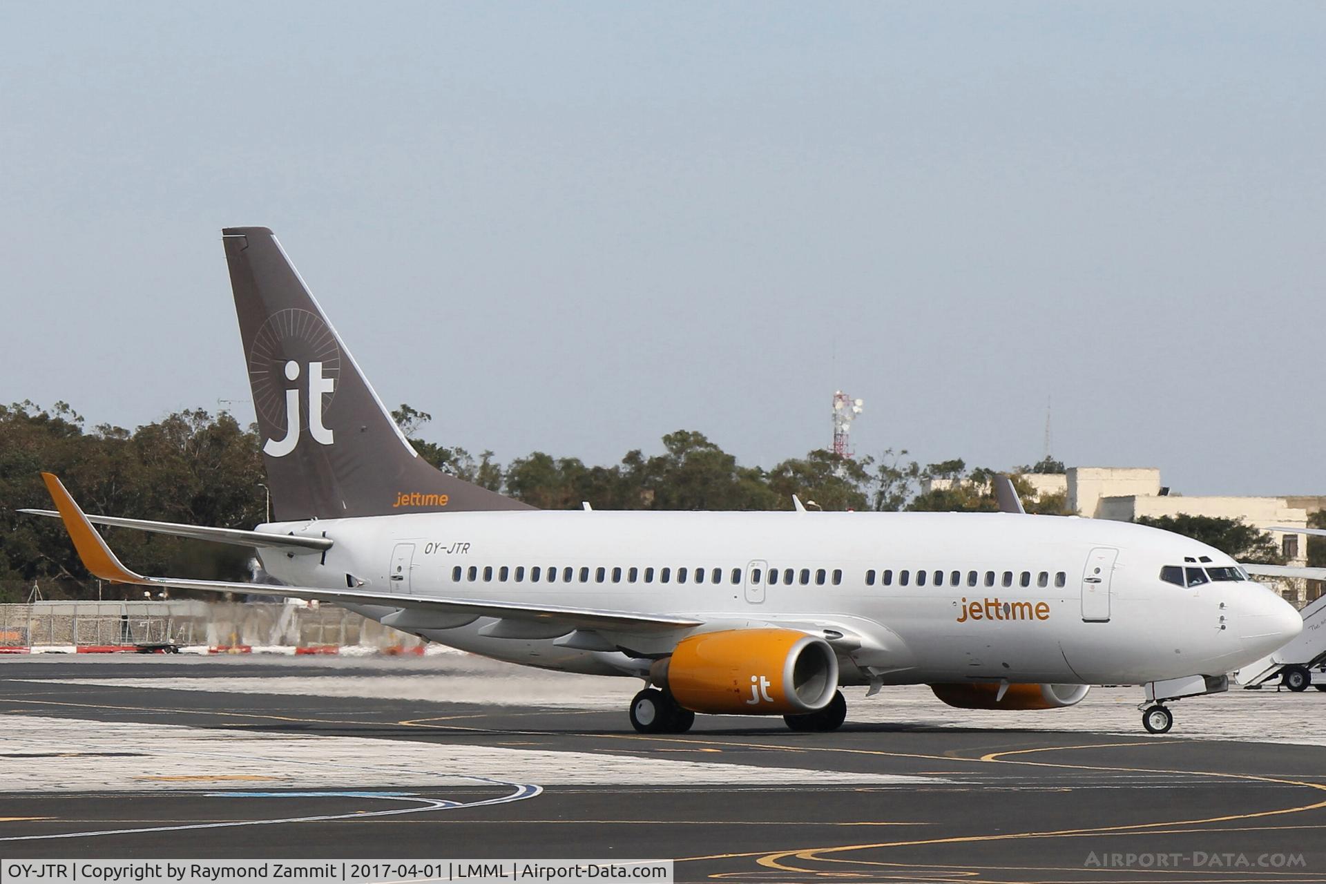 OY-JTR, 1999 Boeing 737-73A C/N 28497, B737-700 OY-JTR Jettime