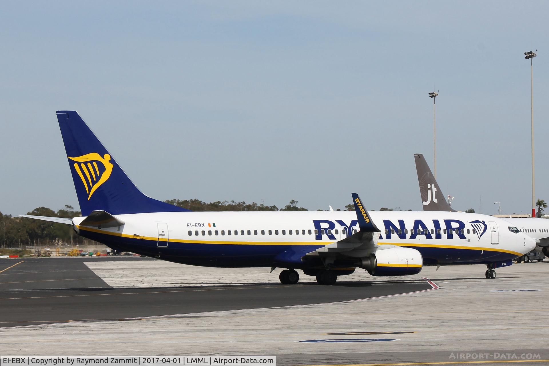 EI-EBX, 2009 Boeing 737-8AS C/N 35007, B737-800 EI-EBX Ryanair