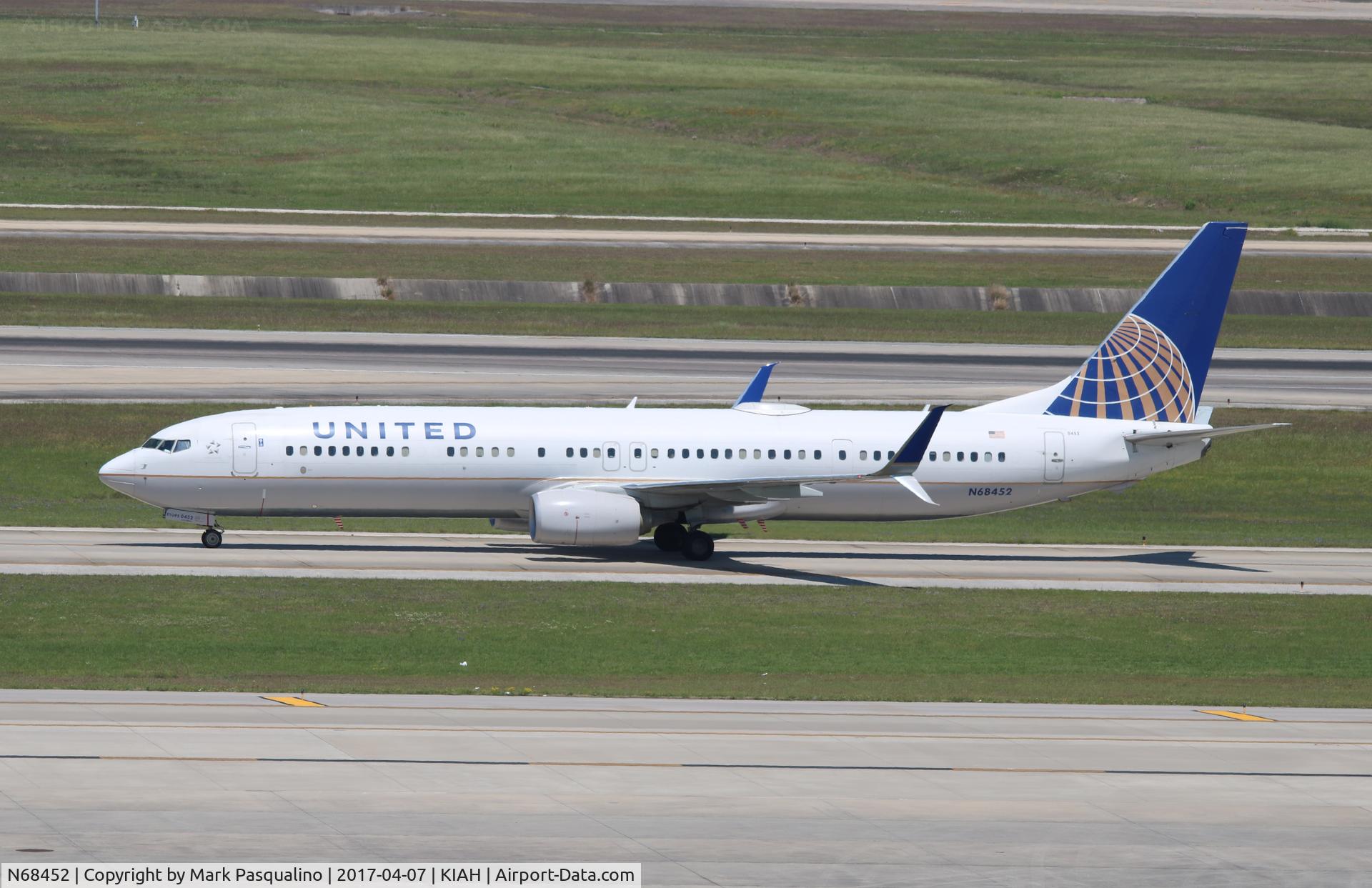 N68452, 2012 Boeing 737-924/ER C/N 40005, Boeing 737-900ER