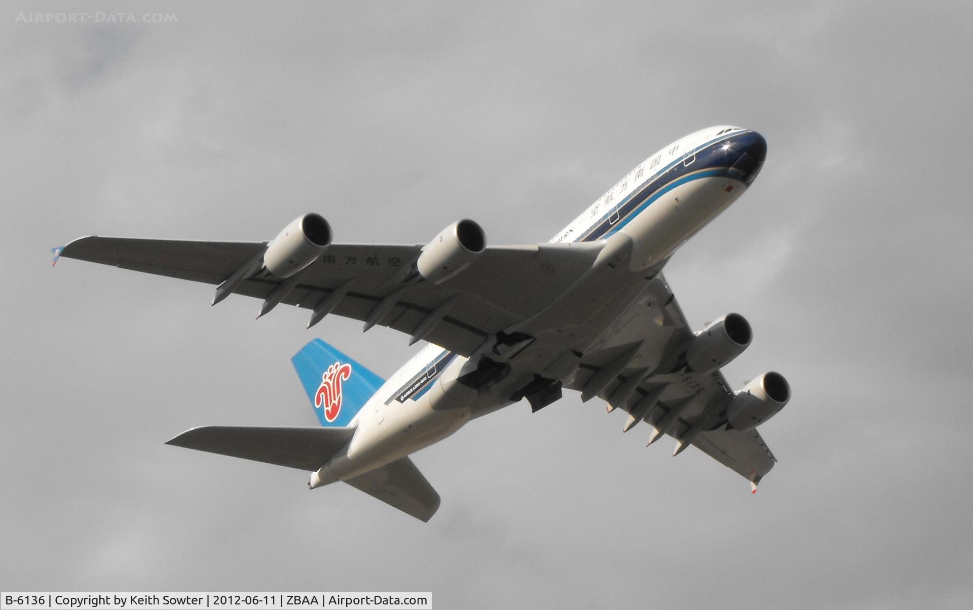 B-6136, 2011 Airbus A380-841 C/N 031, On climbout