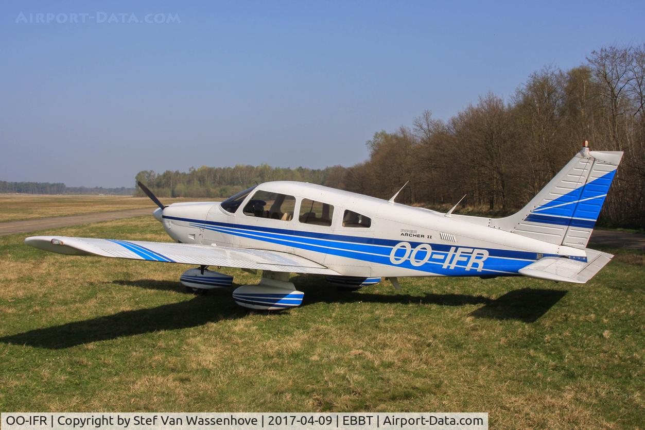 OO-IFR, 1985 Piper PA-28-181 Archer II C/N 28-8590056, Visit at Brasschaat Airbase.