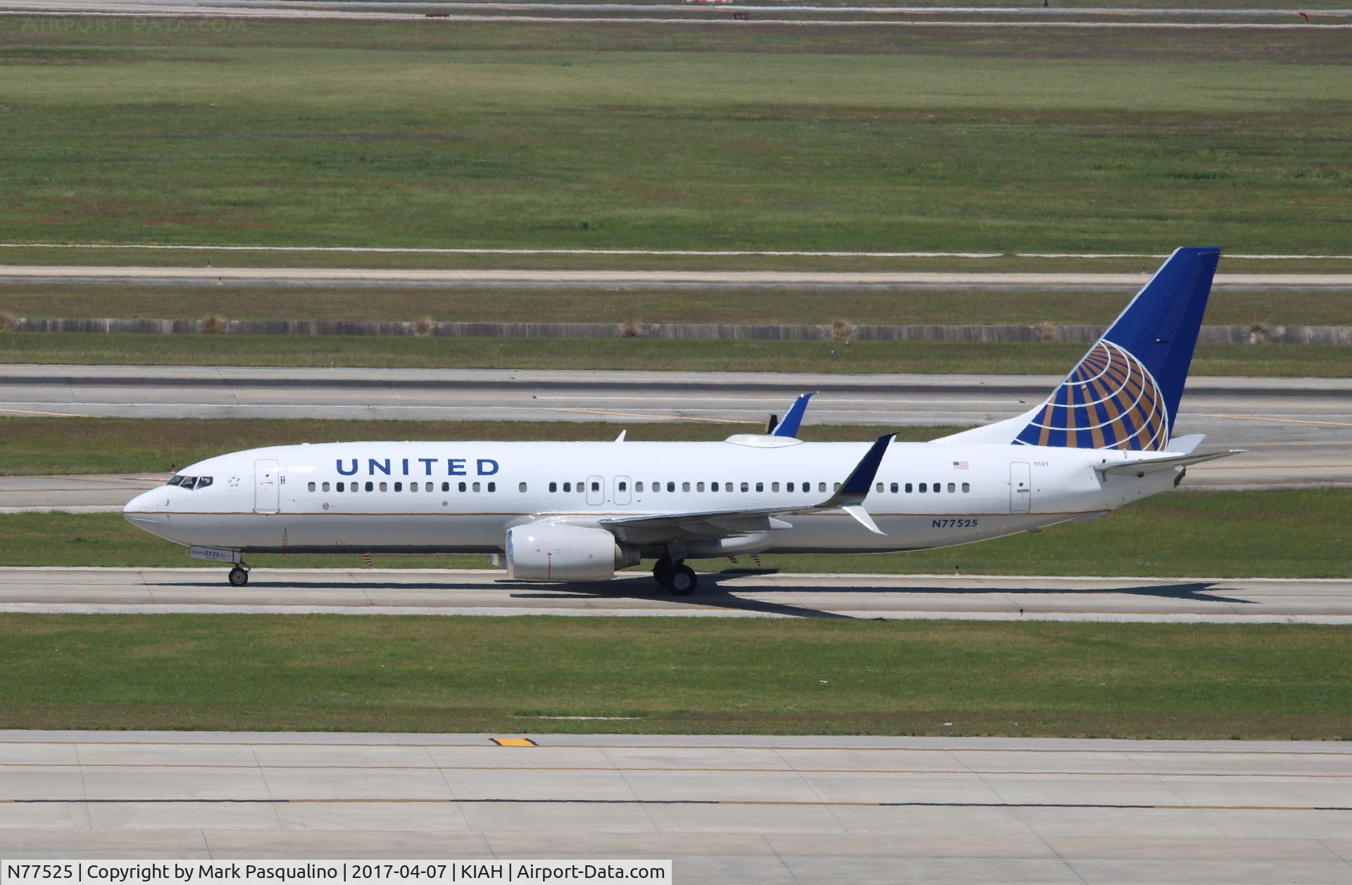 N77525, 2010 Boeing 737-824 C/N 31659, Boeing 737-800