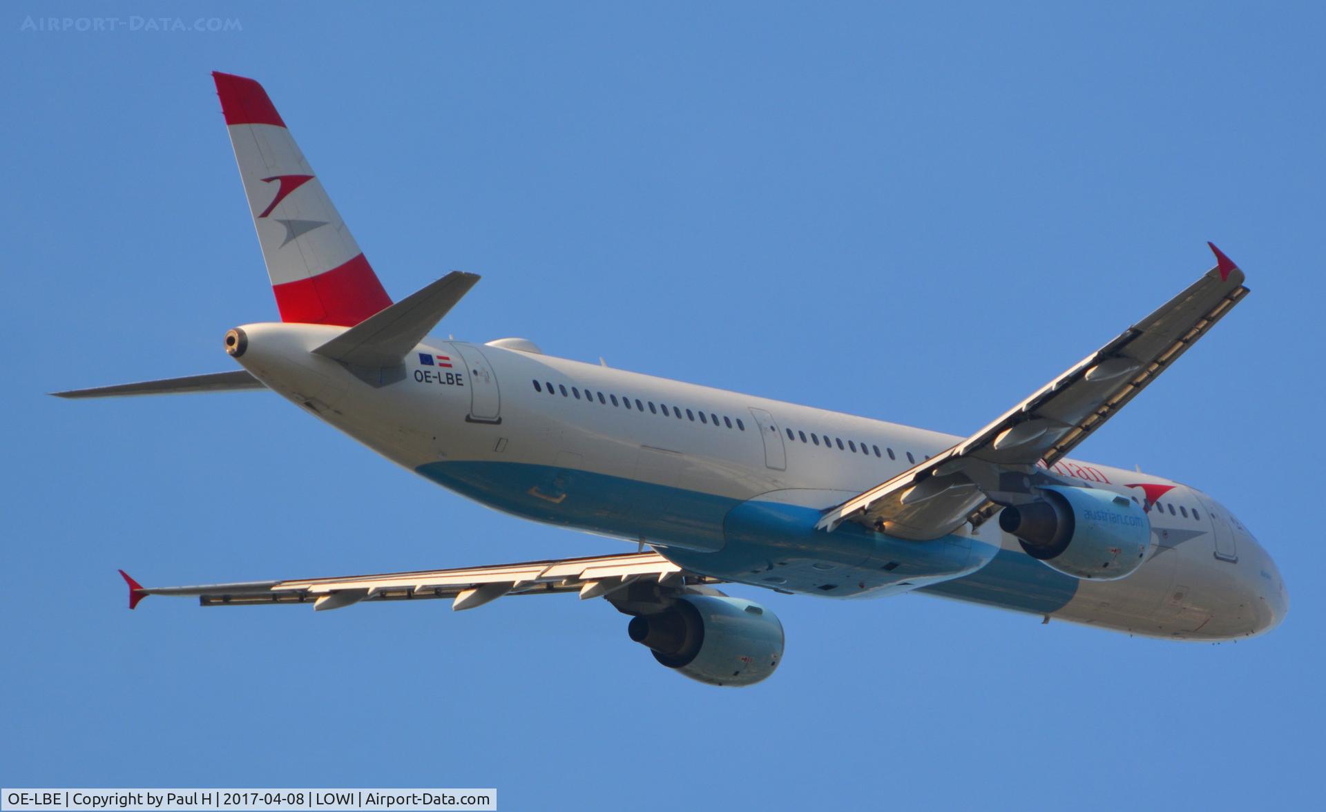 OE-LBE, 1998 Airbus A321-211 C/N 935, Austrian Airlines A321 with old livery taking off from LOWI