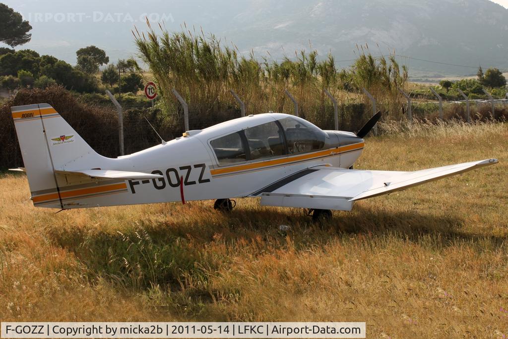 F-GOZZ, Robin DR-400-160 Chevalier C/N 2306, Parked