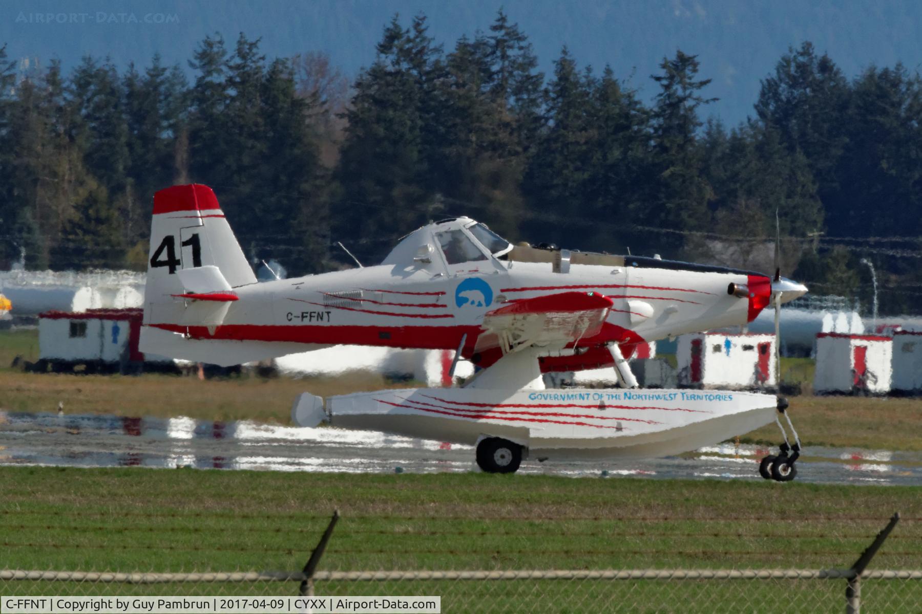 C-FFNT, 2015 Air Tractor AT-802A C/N 802A-0586, Ready to depart