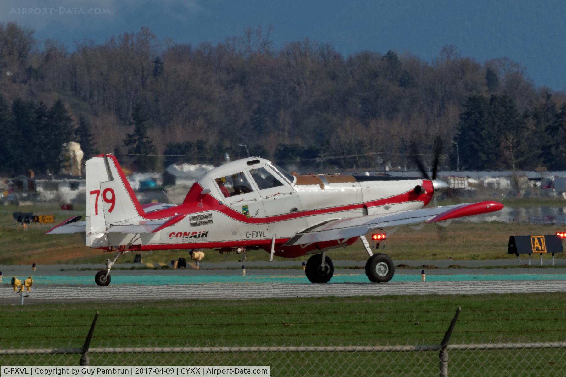 C-FXVL, 1996 Air Tractor AT-802 C/N 802-0034, Ready to depart